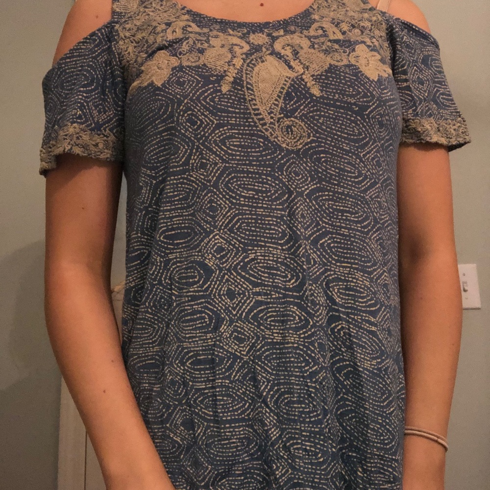 Off the shoulder Lucky top